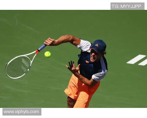 重庆网球队在世界杯中的灵活性展现与战术创新分析